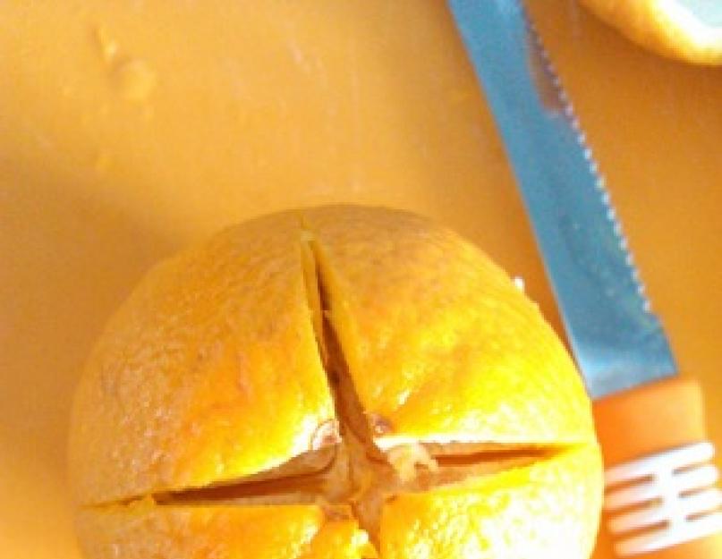 Как быстро очистить апельсин кожуры. Радуем близких красивой подачей цитрусовых