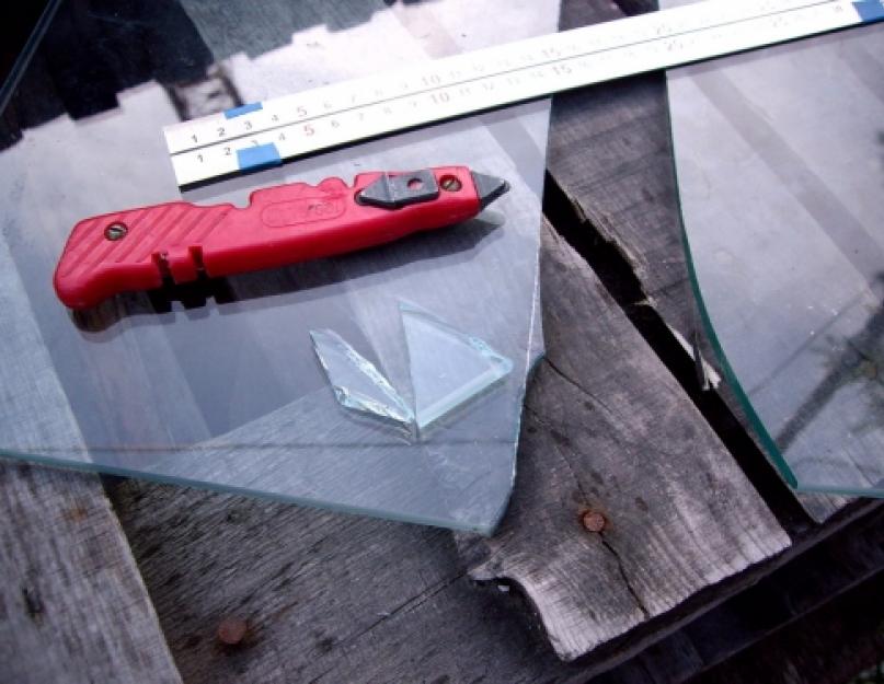 Резка стекла стеклорезом в домашних условиях. Как резать стекло стеклорезом в домашних условиях