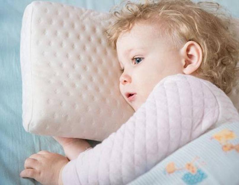 Какую лучше купить подушку для ребенка. Когда ребенку нужна подушка? Какой наполнитель лучше