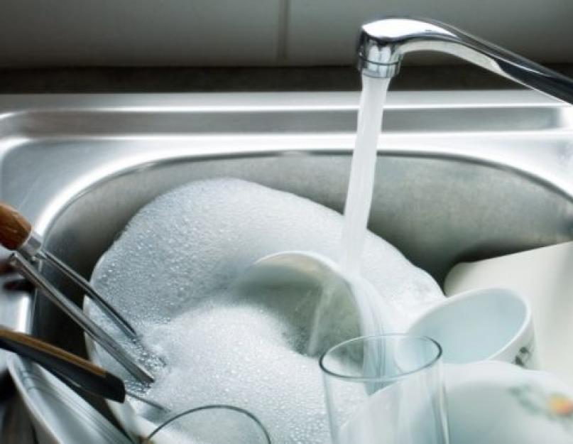 Научиться мыть посуду. Как быстро помыть посуду: домашние средства, лучшие способы, нюансы очистки