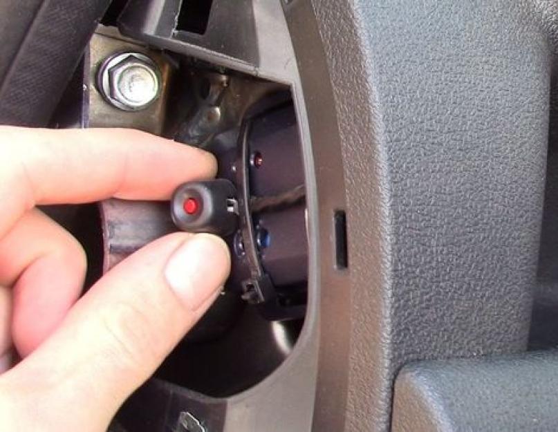 Отключить сигнализацию в машине без брелка шерхан. Как отключить сигнализацию на машине, если брелок не работает? Брелок не реагирует: причины