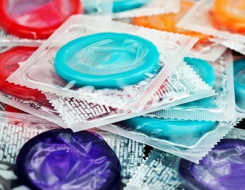 Можно ли смывать бумагу унитаз. Почему нельзя смывать презервативы в унитаз? Как правильно надевать презервативы? Из минеральных компонентов