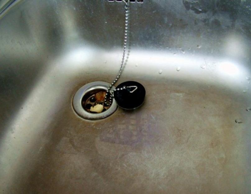 Как очистить известковый налет воды. Практичные способы удаления известкового налета в ванной и кухне