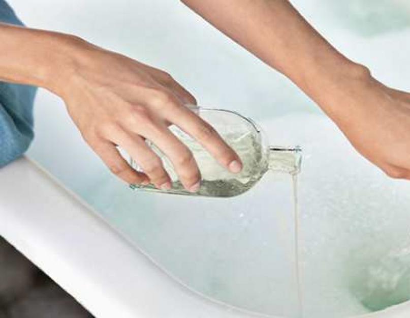 Масло для ванны: полезные свойства для кожи, правила приема и противопоказания. Как правильно применять и добавлять эфирные масла в ванну