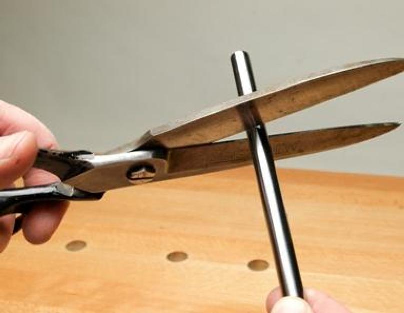 Как наточить ножницы в домашних условиях? Как заточить ножницы дома Заточка кухонных ножниц. 