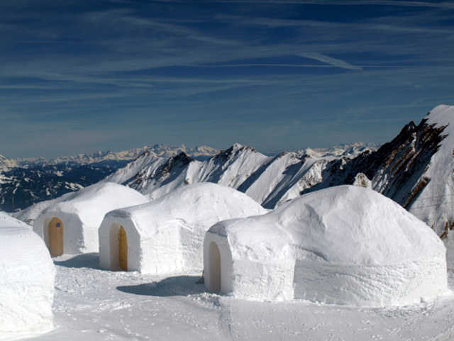 жилье из снега