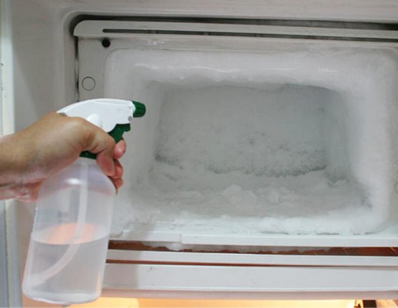 Как быстро разморозить холодильник без системы No Frost. Как разморозить холодильник быстро и правильно: поэтапная инструкция